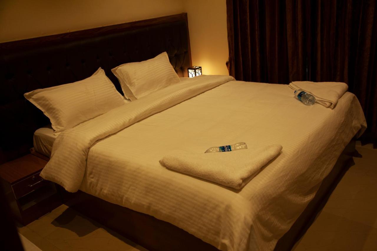 Westn Resorts Kuttālam Exterior photo