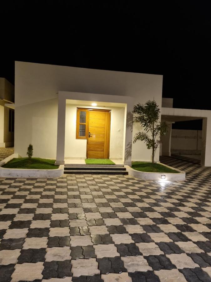 Westn Resorts Kuttālam Exterior photo