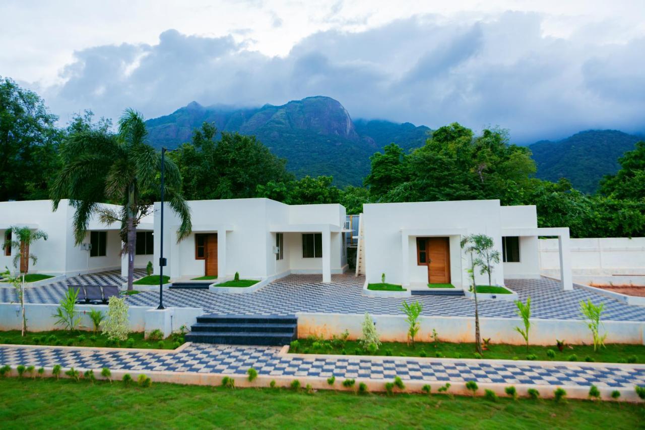 Westn Resorts Kuttālam Exterior photo