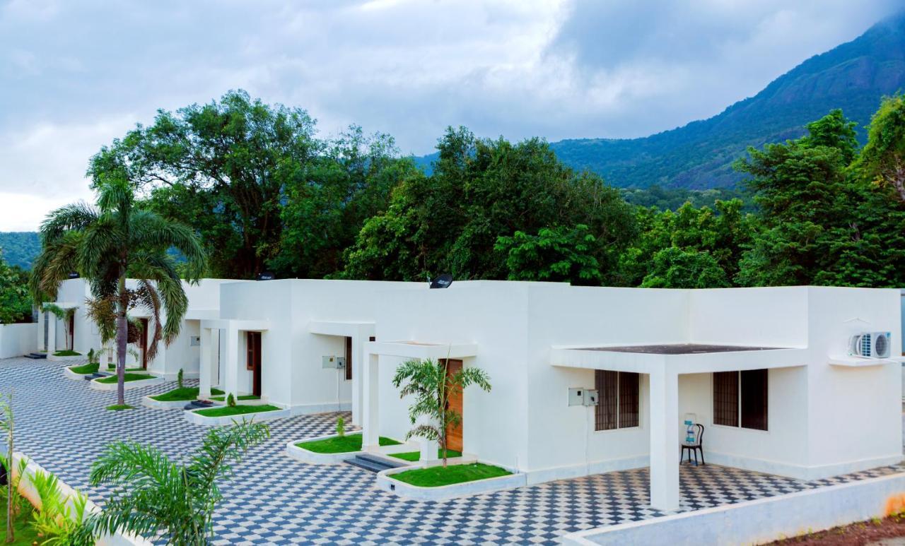 Westn Resorts Kuttālam Exterior photo